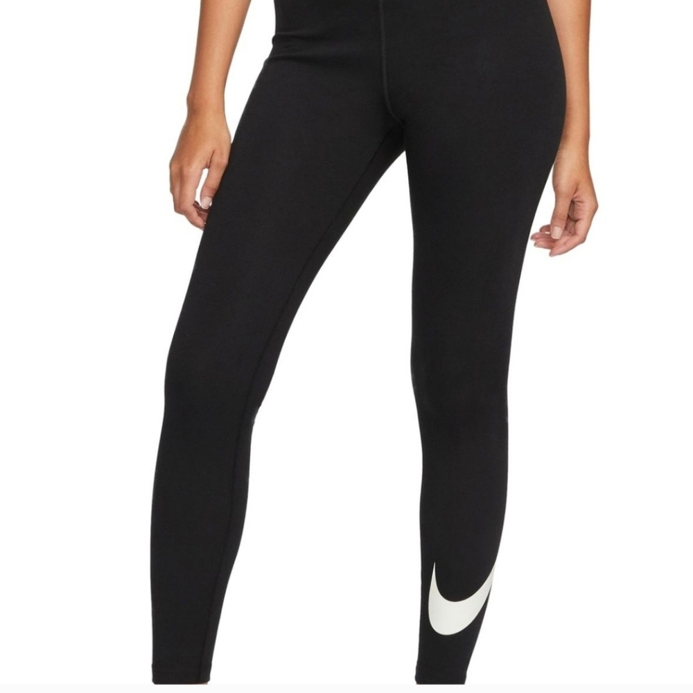 Nwt Nike Leggings with White Swoosh